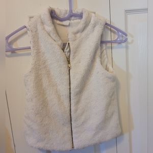 Girls Faux Fur Vest Size 7-8
